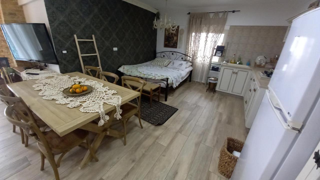 Paradise House Majdal Shams Ruang foto
