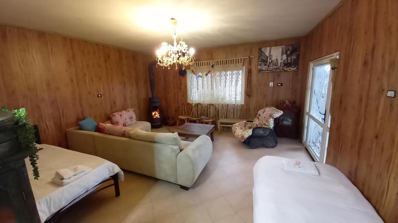 Paradise House Majdal Shams Ruang foto